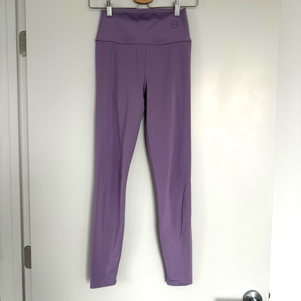 HEROS Purple High-Waisted Leggings